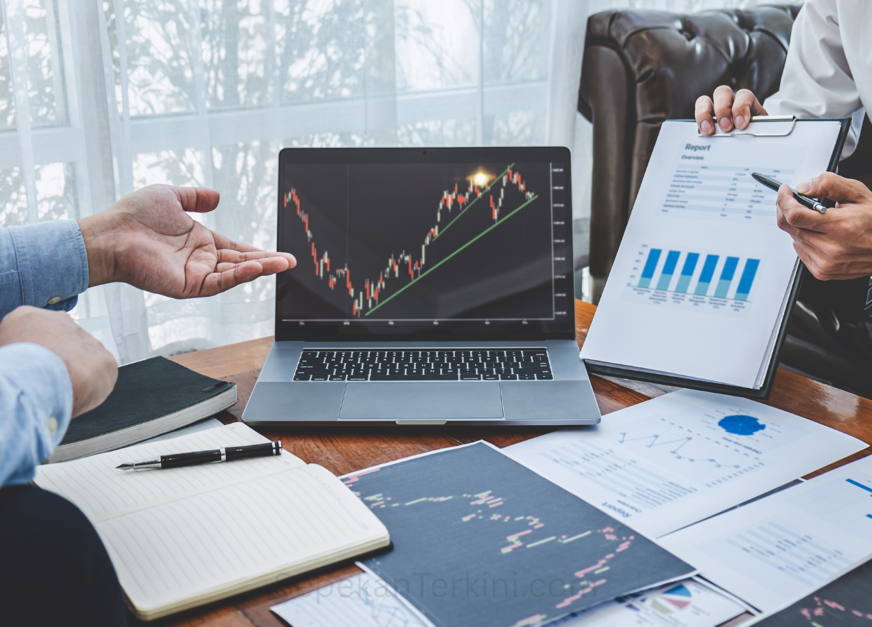 IHSG anjlok dan strategi investor ritel