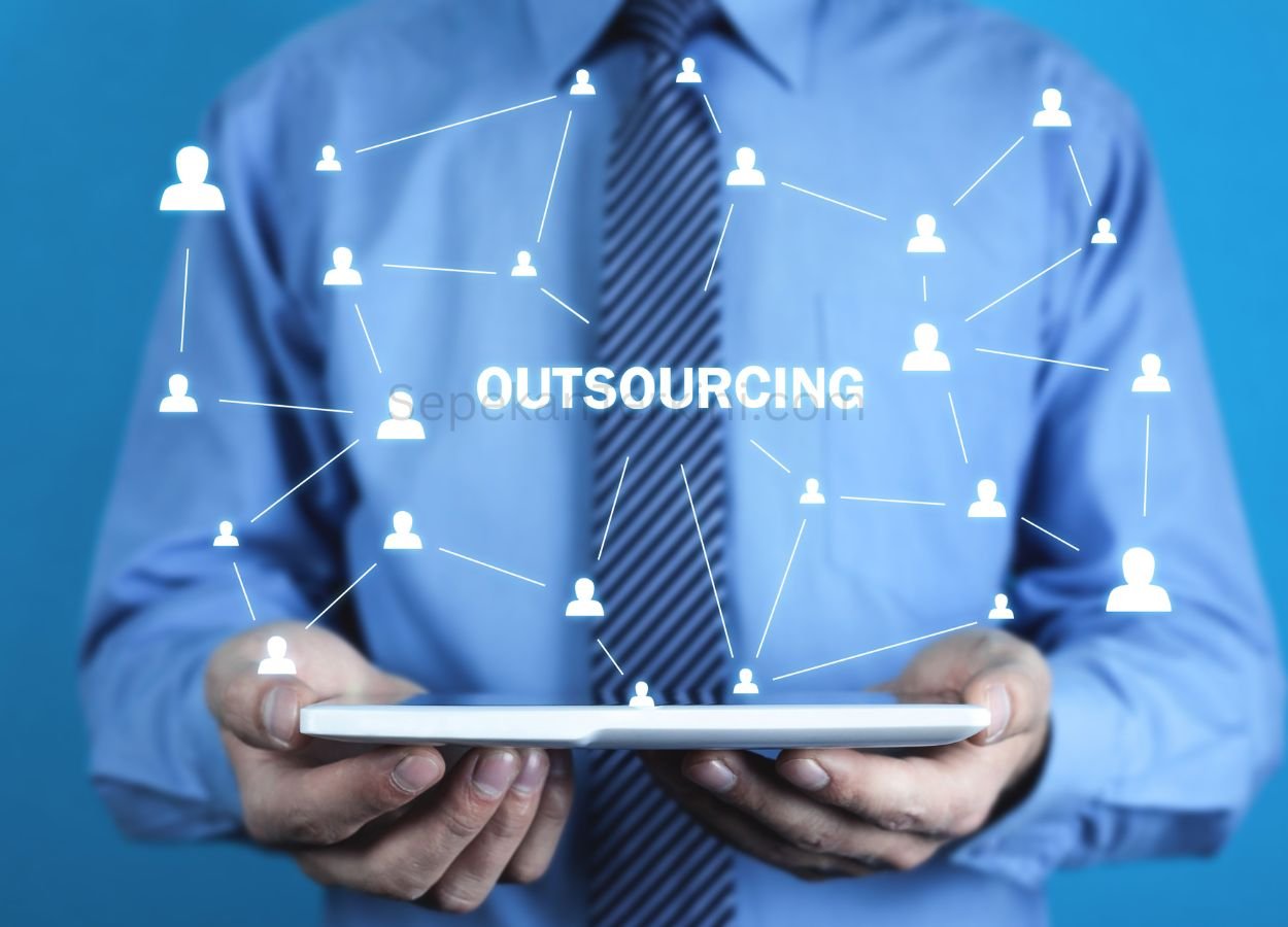 Pemerintah Perketat Outsourcing, Hanya 6 Sektor yang Diperbolehkan - SepekanTerkini.com