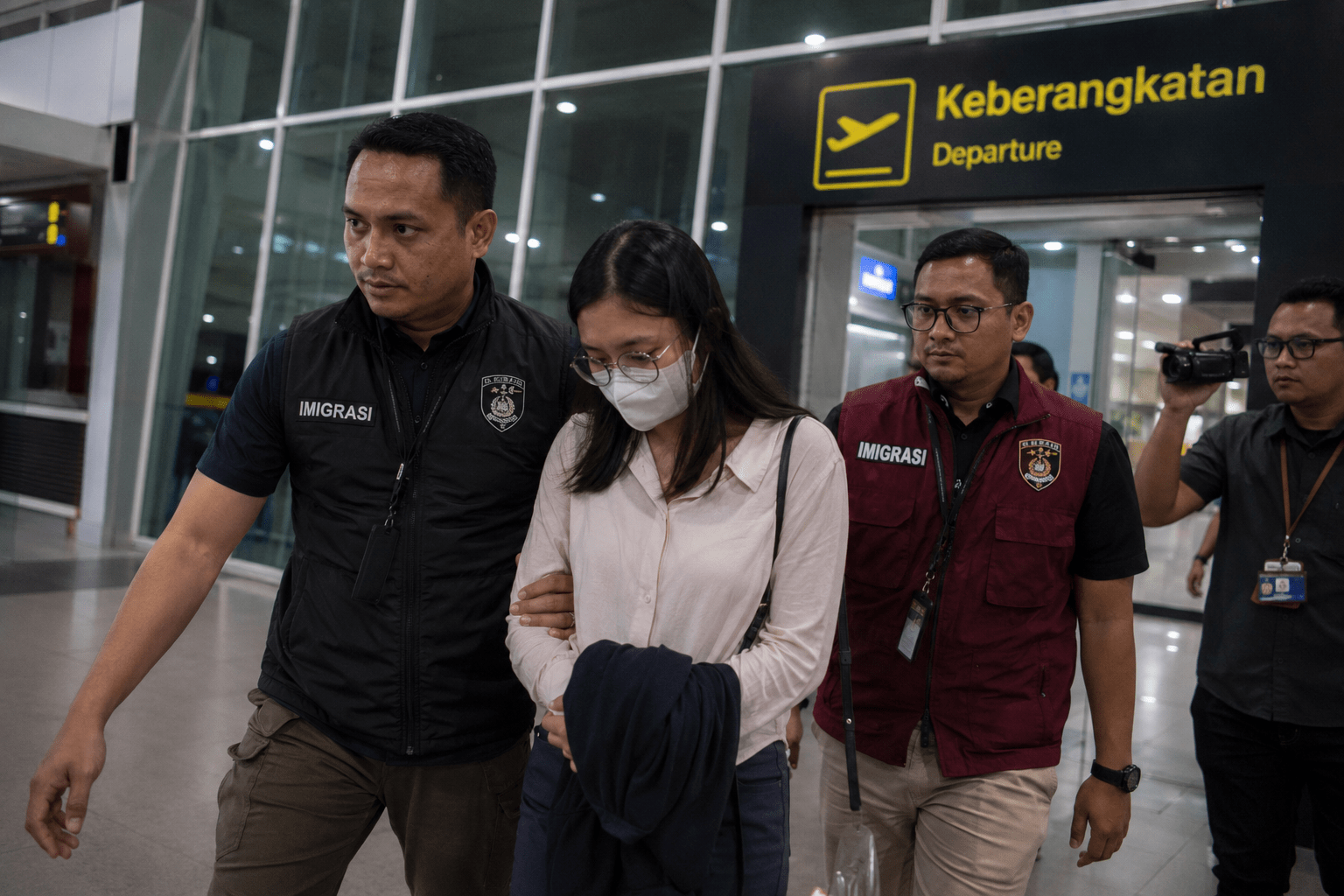 Praktik Tanpa Izin Kerja, Dokter WN Vietnam Dideportasi dari Indonesia