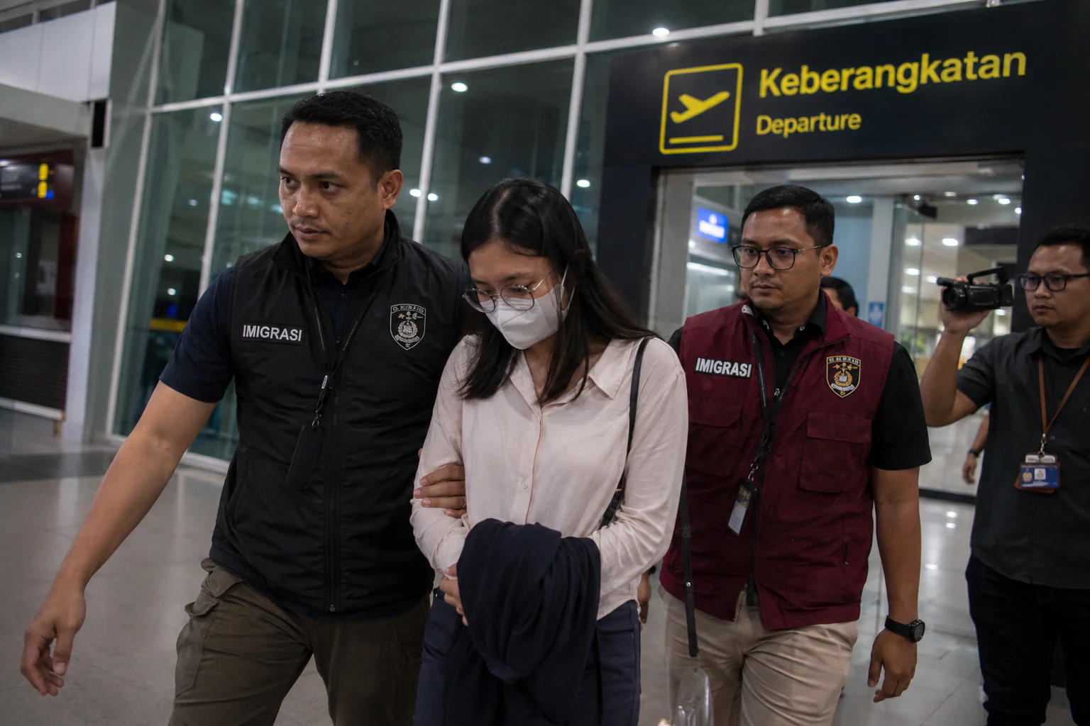 Praktik Tanpa Izin Kerja, Dokter WN Vietnam Dideportasi dari Indonesia