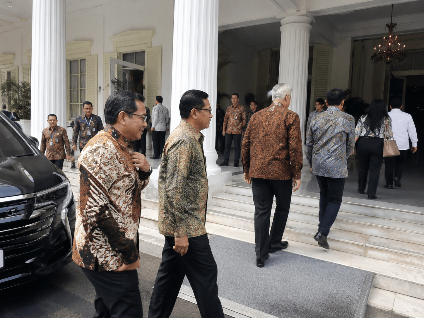 Prabowo Adakan Pertemuan Dengan Kadin dan Asosiasi Pengusaha
